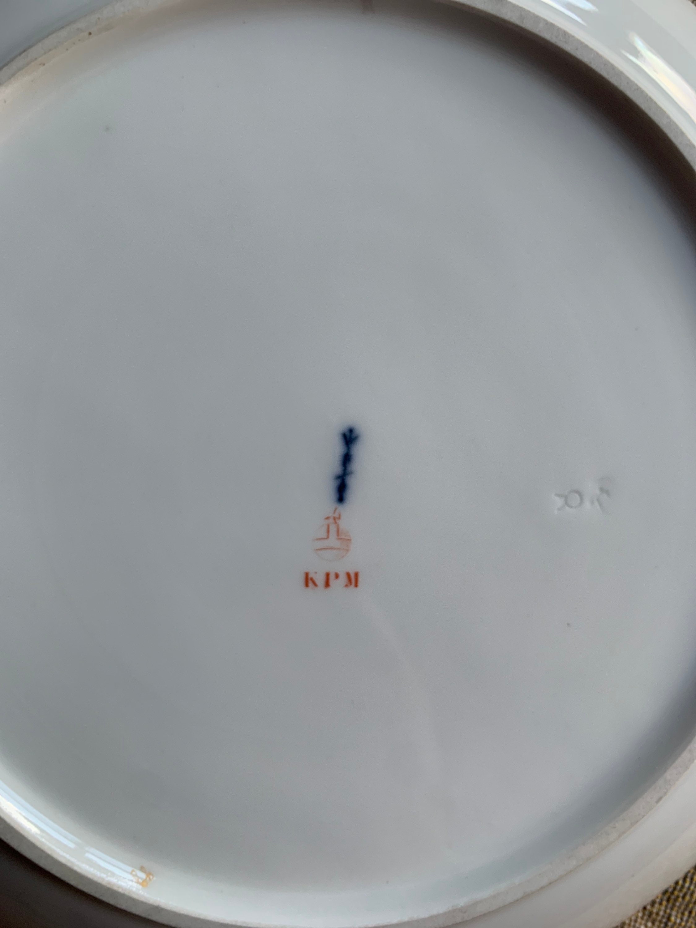 セール^_^KPMベルリン 1880-1890年頃 金彩フルーツ 飾皿 Antique KPM Berlin Porcelain Plate With Hand-painted Fruit and