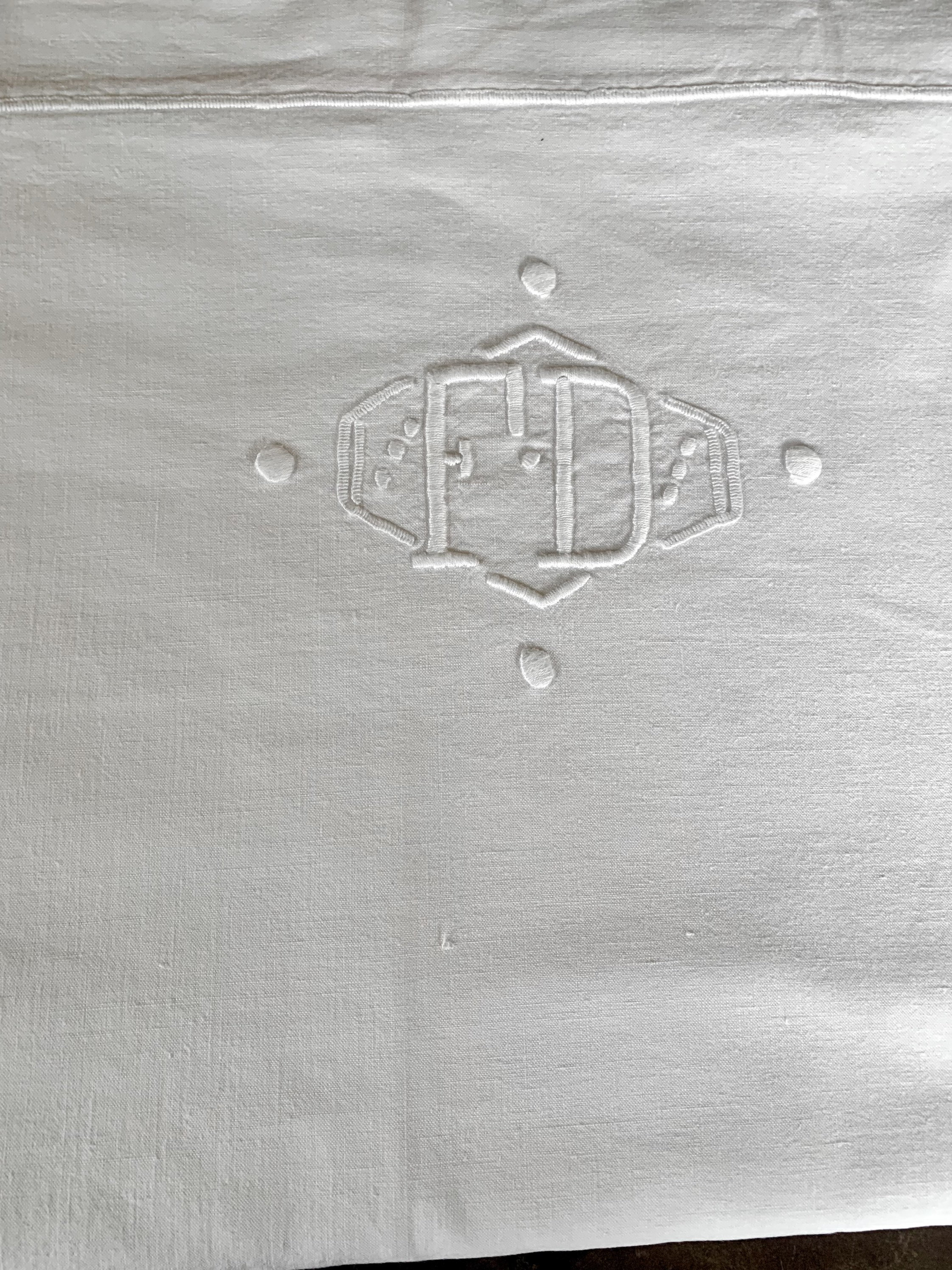 Drap ancien monogrammé - France