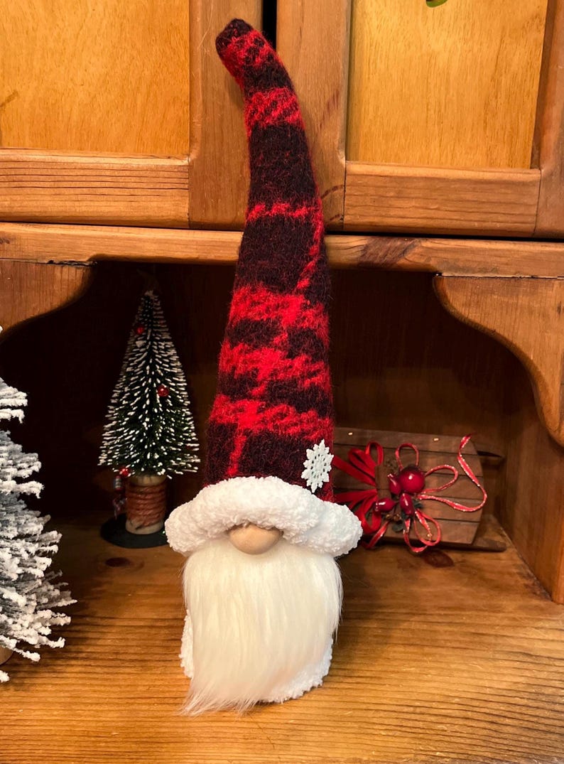 Santa gnome: Handmade Decoration Dark red beard