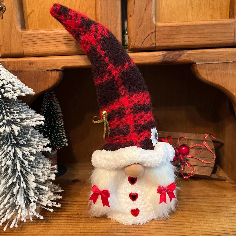 Santa gnome: Handmade Decoration Dark red lady