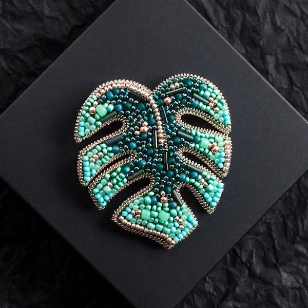 Monstera leaf beaded brooch pin - Beads embroidery pin - Gift for her