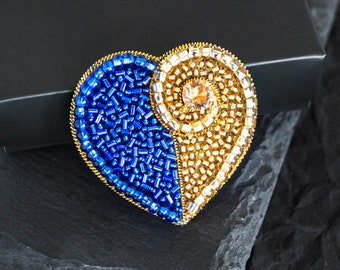 Beaded heart brooch pin in national colors of Ukrainian flag