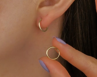 Gold Hoop Earrings, Tiny Hoop Earrings, Thin Hoop Earrings, Gold Sleeper Hoops, Sleeper Hoops, Small Hoop Earrings, Small Hoops SGHHP1