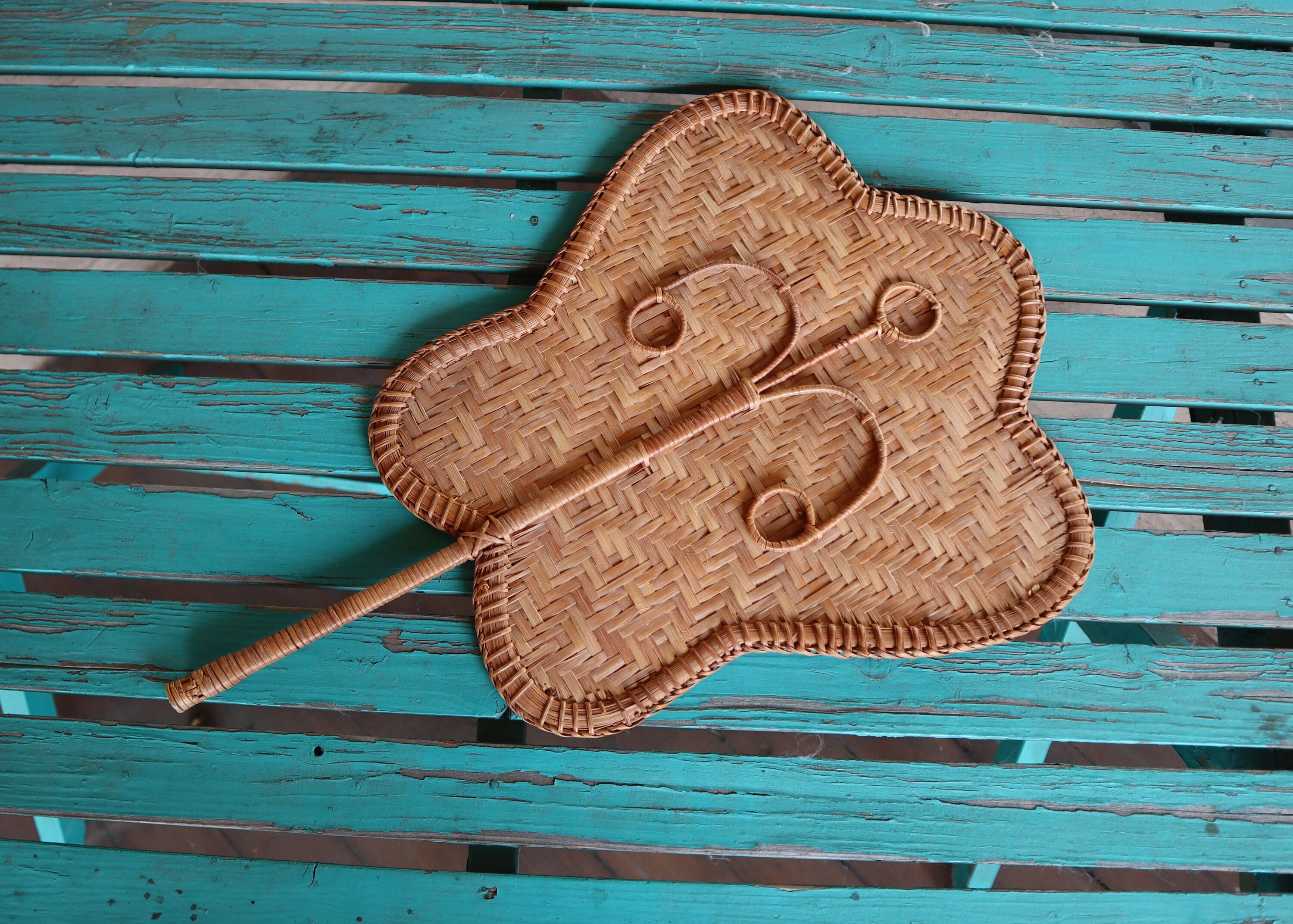 Pair of Vintage Wicker Hand Fans Etsy