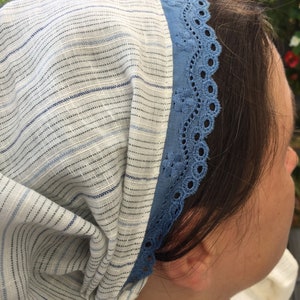 Creme met blauw gestreepte hoofddoek 10,24 inch, 26 cm, christelijke hoofdbedekking S/M