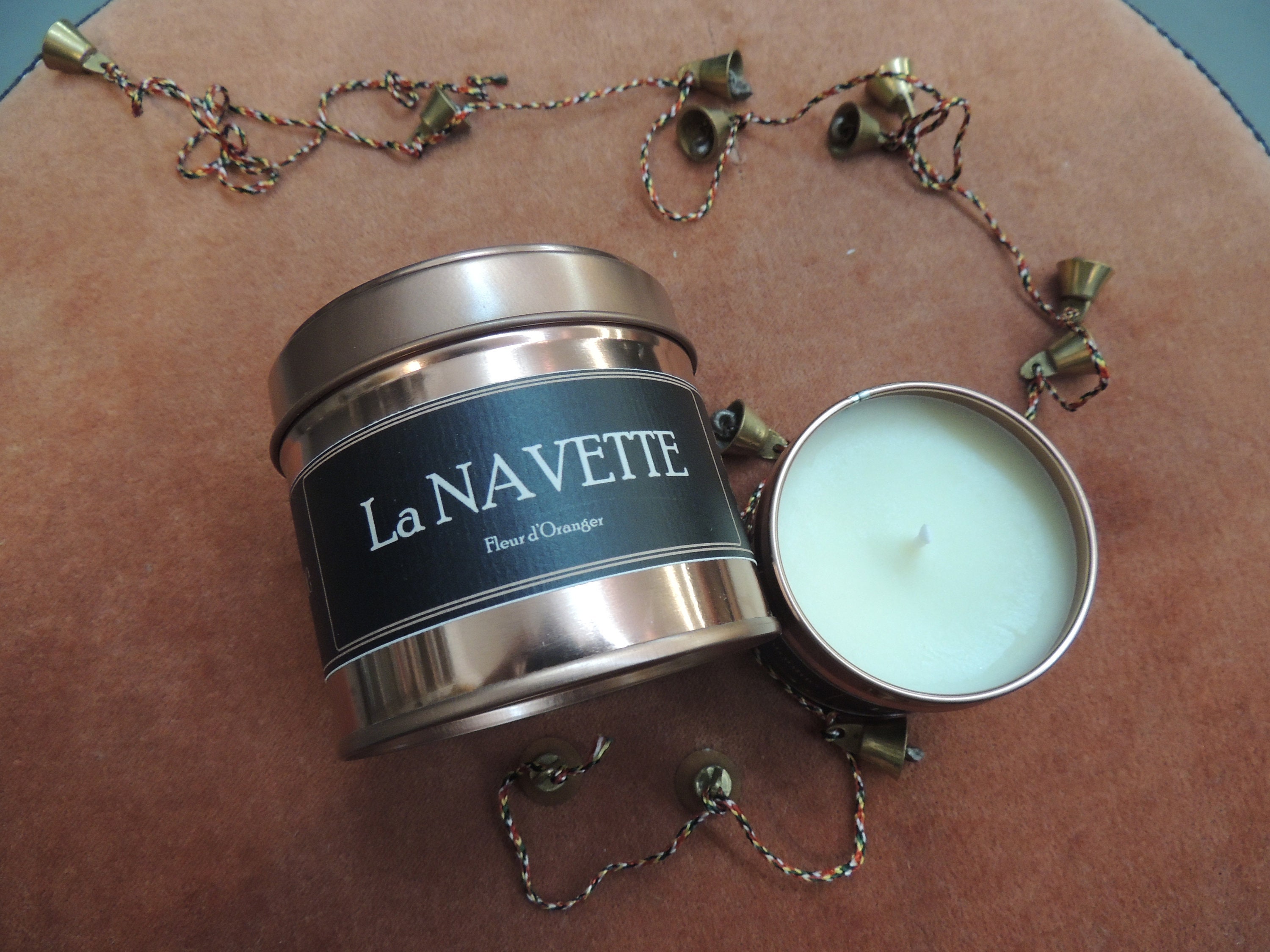 La Navette Fleur d'oranger. Bougie Parfumée Artisanale à La Cire de Soja, Handmade Soy Candle