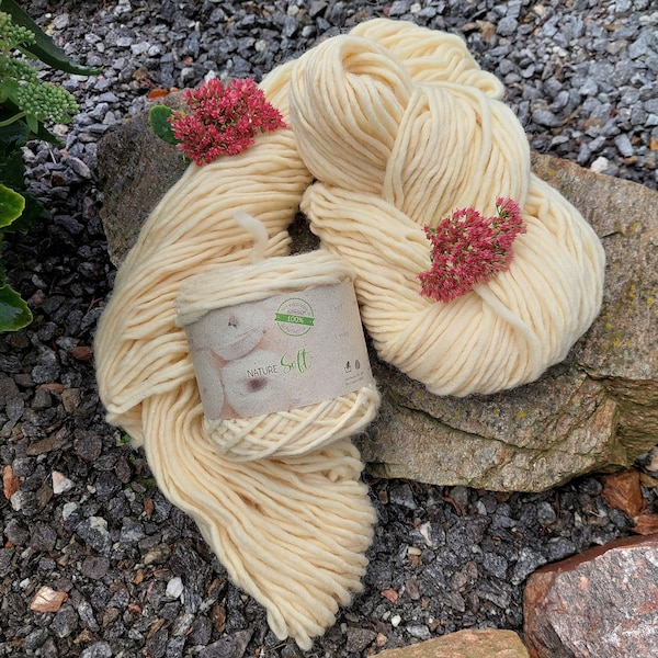 dicke Wolle zum Stricken oder Strickfilzen in drei Naturfarben // Bio Wolle aus Deutschland // 100% Naturwolle