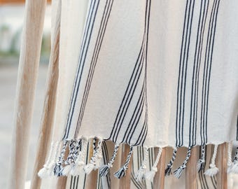 Hand-Loomed Turkish Cotton Beach Towel: Striped Peshtemal