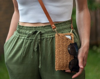 Raffia mobile phone crossbody bag, Straw summer phone bag, Phone pouch with long strap, Handmade gift for her