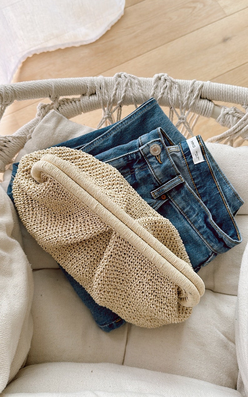 Straw clutch purse bag, raffia bag