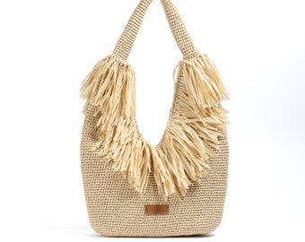 Raffia tote bag, Straw beige beach bag, Raffia beach bag with fringes, Beige straw tote bag, Natural summer raffia bag, Handmade gift