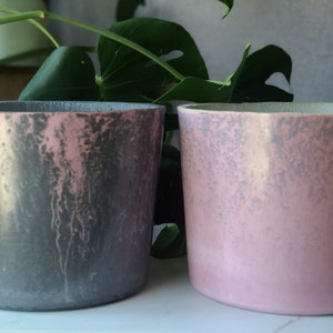 8 inch planter - glazed pot - pink - pink and black pot - house plant pot - large pot - concrete pot - succulent pot - cacti pot - decore