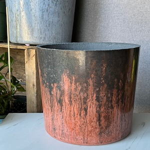 10 inch pot - 10 inch planter -  black pot - brick red pot - large pot - dark pot - tree pot -  - house plant pot - red and black pot