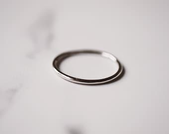 Thin Silver Ring, 925 Sterling Silver Stackable Rings, Minimalist Stacking Ring, Layering, Thin Band Ring