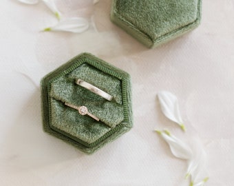 Moss green - personalised hexagonal velvet DOUBLE RING BOX perfect as a ring holder for wedding ceremony, jewellery ring bearer box