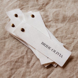 FABRIC place cards printed on NATURAL COTTON material, Personalised textile place name tag, Cloth place settings, Minimal and simple wedding image 1