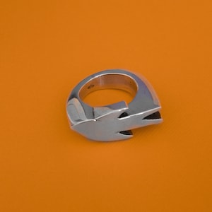 Swallow Ring, entirely handmade in Silver or Yellow Bronze