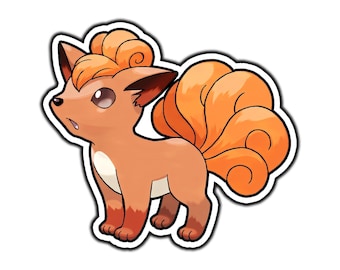 Puede incluir: Una pegatina que muestra una criatura estilizada de color naranja similar a un zorro con grandes ojos oscuros, un pecho de color crema y seis colas rizadas. El personaje tiene orejas puntiagudas con puntas oscuras y un mechón de pelo naranja.