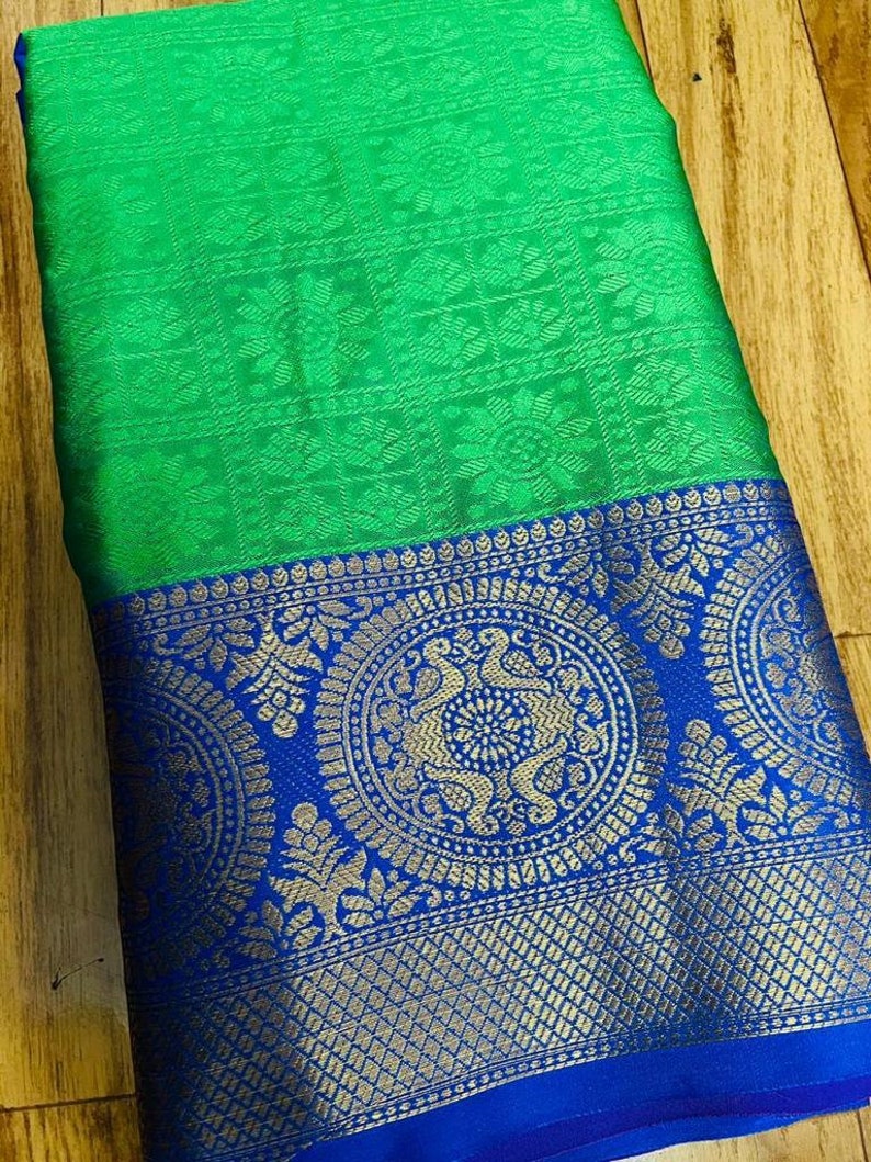 Traditional Kanchipuram Soft Silk Weaving Work Saree With Unstitched Running Blouse For Women