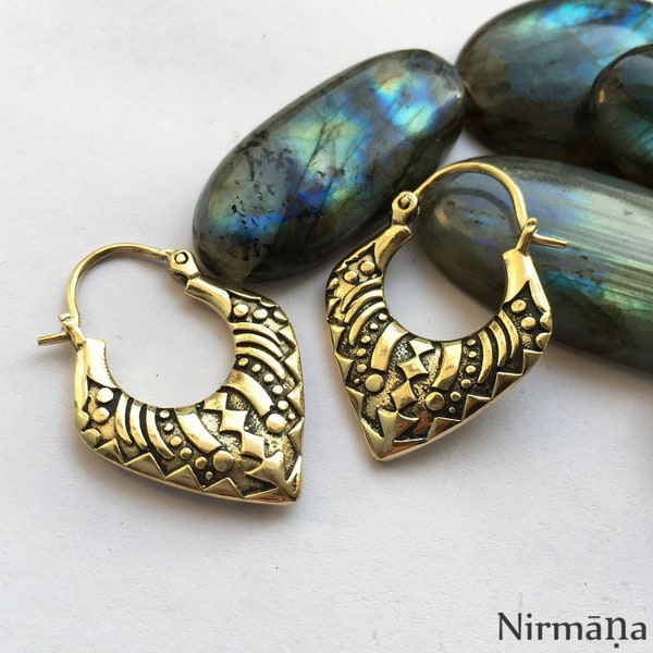 3D Viking Small Earrings Intricate Tribal Pointy Hoops Double Sided, Mini Carved Hoop Earrings Brass Viking Earrings Petite Mini Beautiful