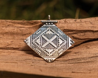 Tuareg Pendant Cross Silver Pendant Rombo Pendant Berber Moroccan Jewelry, Talisman Pendant Amgala, African Pendant, Ethiopian Pendant