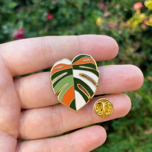 Forest Green Monstera Leaf Pin | Plant Hard Enamel Pin | Gift For Plant Lover | Plant Lapel Badge