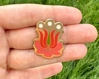 Hungarian Floral Pin: Gold Plated Folk Art Enamel Pin