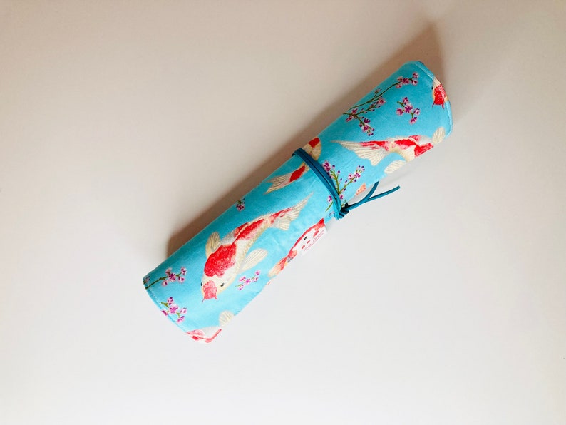 Brush case in sky blue koi carp cotton fabric, interior in sky blue linen. image 1