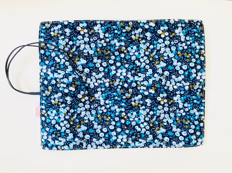 Make-up or paint brush case, in Liberty Celadon blue fabrics and sky blue linen image 3