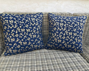 40x40cm cushion cover in navy blue Japanese fabric with gold flowers, gold trim.