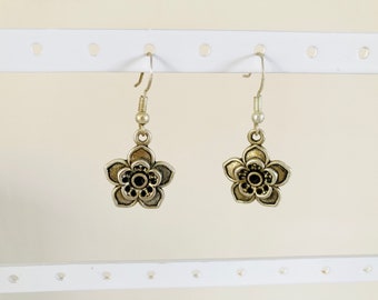 Silver metal flower earrings