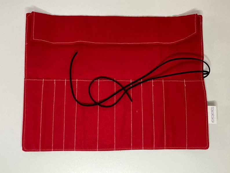 Trousse à pinceaux en tissu coton noir et carpes koi intérieur rouge image 3