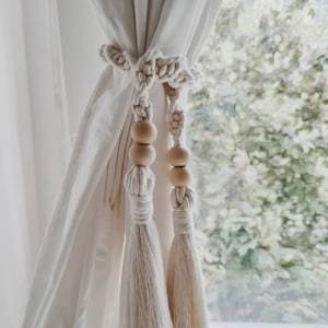 Macrame Curtain Tiebacks in Natural, Boho Style - Curtain Holder - Home Decor