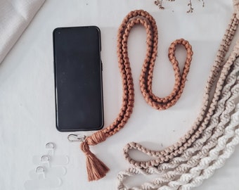 Catena per custodia per telefono macramè a tracolla con adattatore universale, tracolla per telefono boho macramè fatta a mano, catena minimalista con cordino con nappa