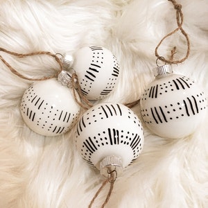 Minimal Dot & Dash BOHO Christmas Ornament