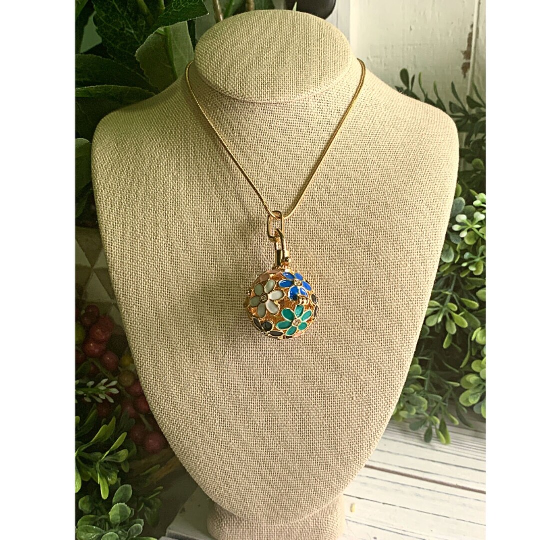 Crystal Cage Necklace Flower Crystal Necklace Crystal Locket Necklace