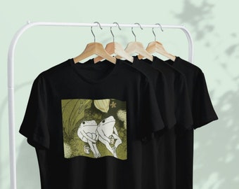 Frog Tees Frog T-shirt Sci-fi T-shirt Gothic Tee Vintage Sci Fi Fantasy T Shirt Frog King Gift Animal Kingdom Tee Gothic T Shirt