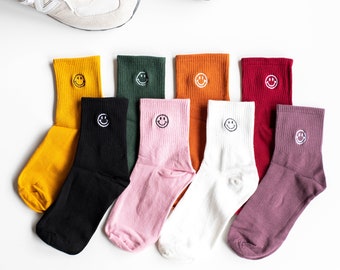 Smiley socks in 8 colors - 100% cotton