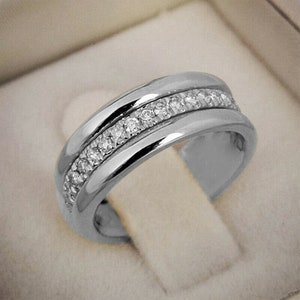 925 Sterling Silver Plated Eternity Ring - Diamond Simulant CZ Engagement Ring Silver Wedding Band for Women and Men