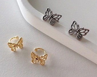 Cute Butterfly Ear cuffs - Gold or Silver Butterfly Earrings Ear clips, No Piercing, Fake Piercing Ear Wrap, Gift for her Butterfly lover