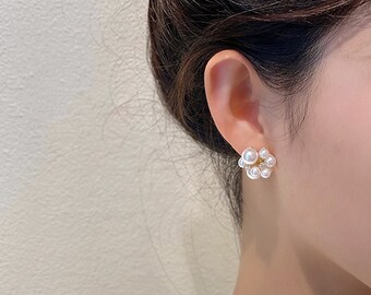 Pearl Cluster Earrings with Crystal - Bridal Earrings, Wedding Earrings, Elegant Earrings Stud Earrings Gift for Bridesmaids, Cute Earrings