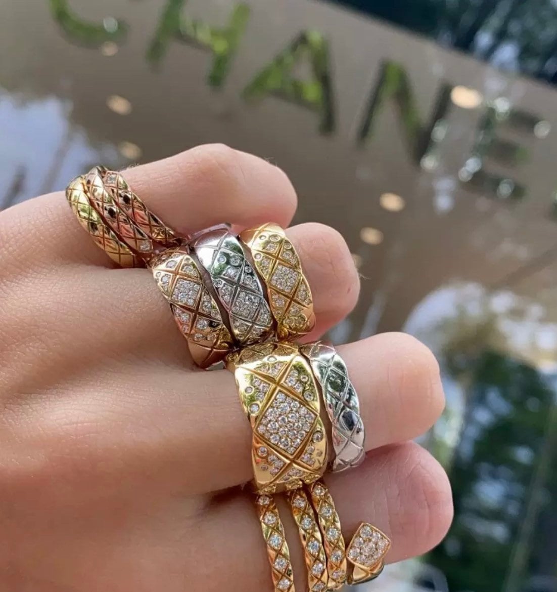 ring chanel gold