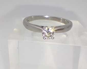 Classic high quality platinum and diamond solitaire engagement / promise ring size K
