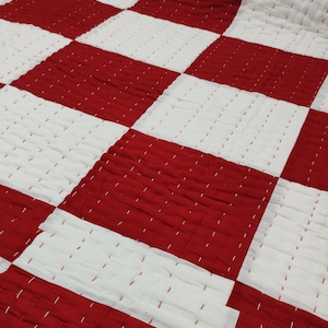 Patchwork Cotton Kantha Quilt, Red & White Patchwork Quilt, Boho Bedding Throw, Cotton Kantha Quilt, Throw Blanket, Handmade Kantha Quilt.