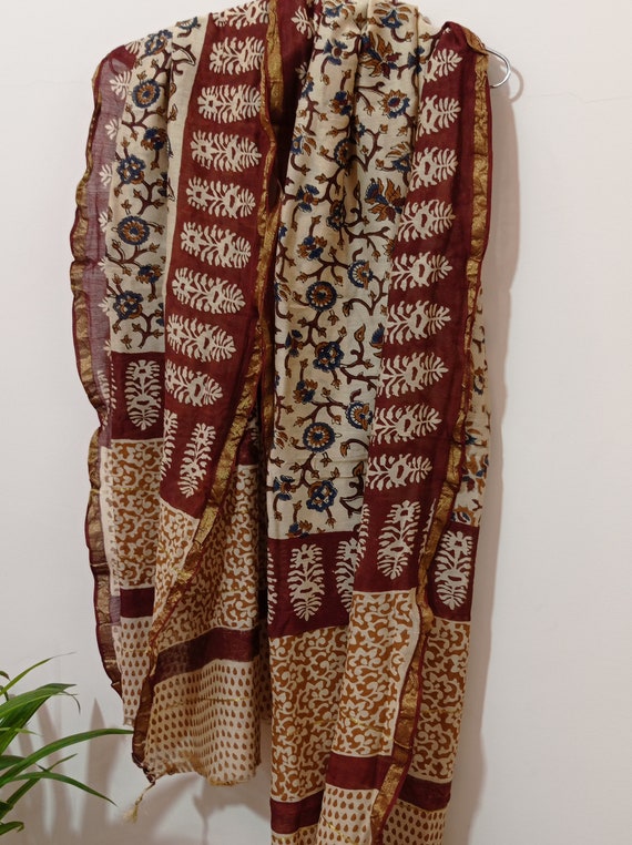 Indien Traditionnel 100% Coton Femmes Long Sarong Écharpe Châle Throw Ethnic Dupatta Indien Traditionnel 100% Coton Femmes Long Sarong Écharpe Châle Throw Ethnic Dupatta