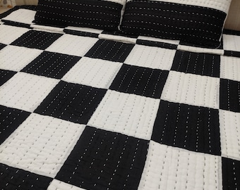 Edredón Kantha de patchwork en blanco y negro, juego de ropa de cama minimalista moderno, manta de algodón tamaño Queen.