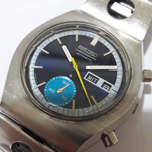 Seiko 6139-8020   automatic chronograph   full original 1974 model very rare vintage watch