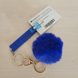Press on Nails Protection, Estrattore di carte di debito con portachiavi Pom Pom per unghie lunghe, Raccoglitore di carte d'identità per insegnanti e infermieri, Regalo di Natale