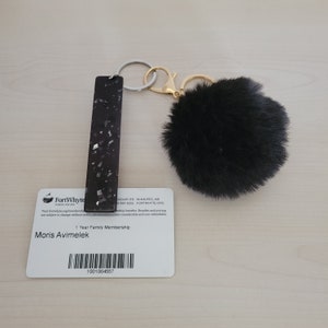 ID-kaartgrijper voor gezondheidswerkers en leraren, debetkaarttrekker met Pom Pom-sleutelhanger voor lange nagels @ATM, bescherming tegen koud weer
