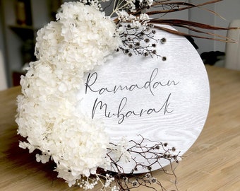 Stylish Wreath for front door personalised custom Ramadan Mubarak decoration